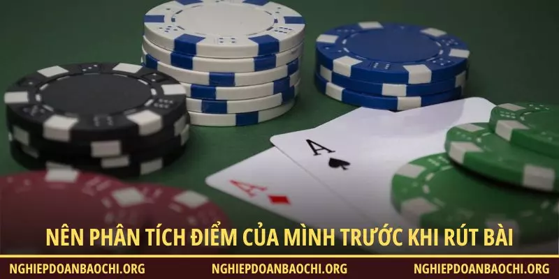 Nên phân tích điểm của mình trước khi rút bài